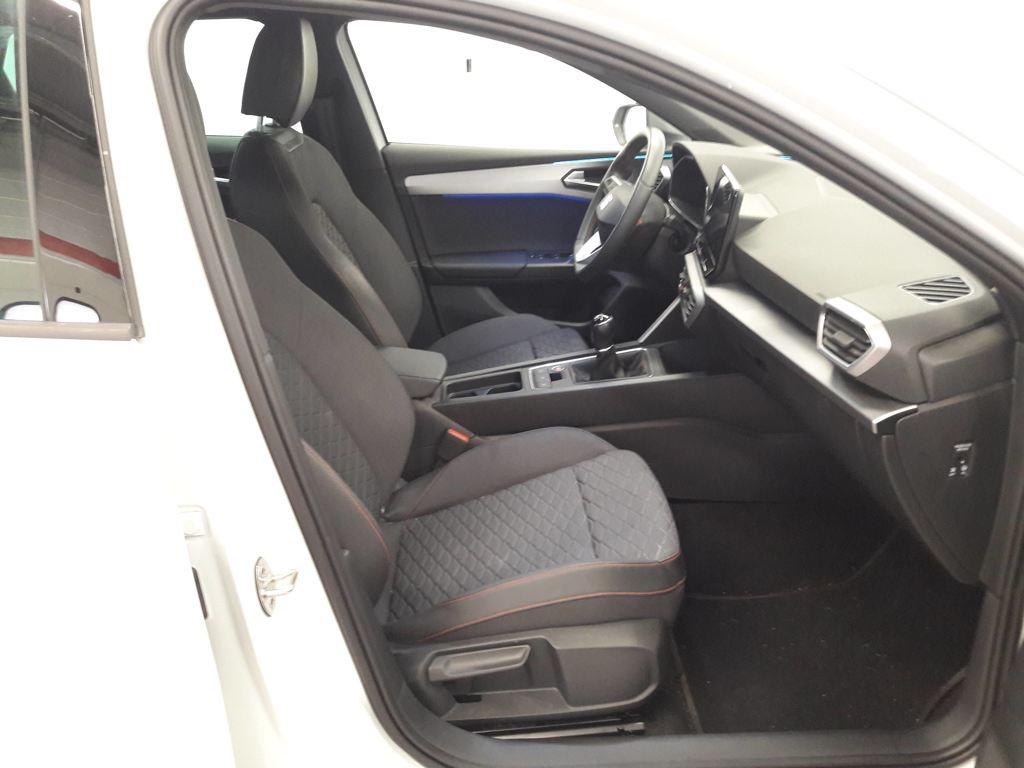 SEAT León 1.5 TSI S&S FR 25 Aniversario 85 kW (116 CV) - 4