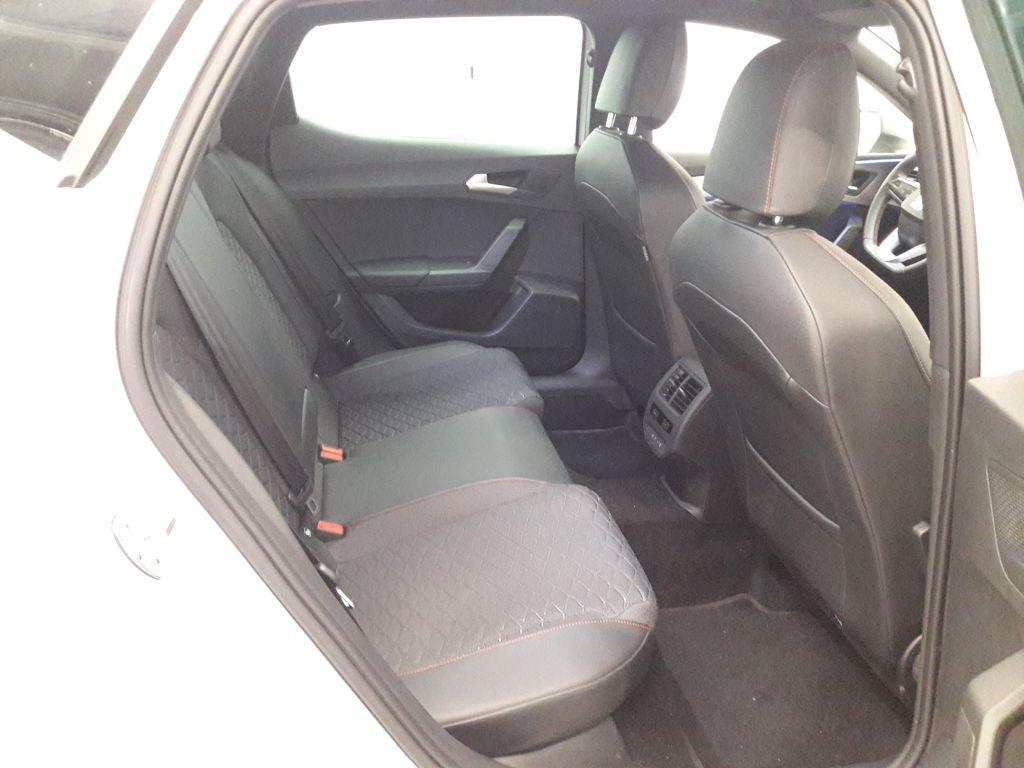 SEAT León 1.5 TSI S&S FR 25 Aniversario 85 kW (116 CV) - 5