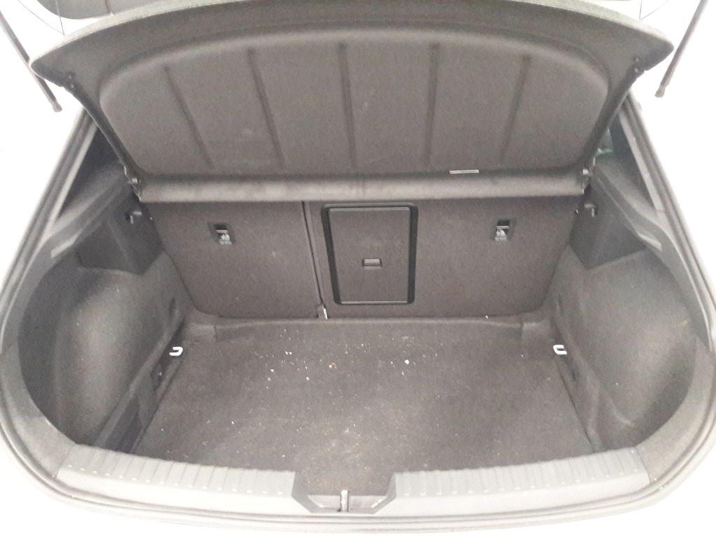SEAT León 1.5 TSI S&S FR 25 Aniversario 85 kW (116 CV) - 6