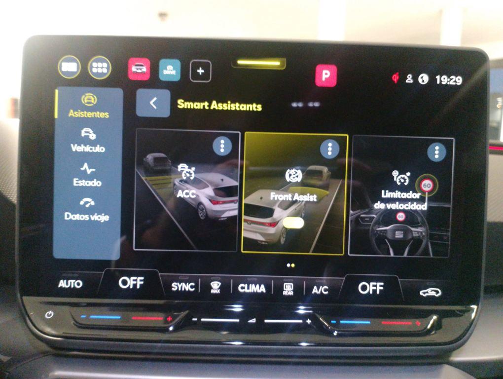 SEAT León 1.5 TSI S&S FR 25 Aniversario 85 kW (116 CV) - 11