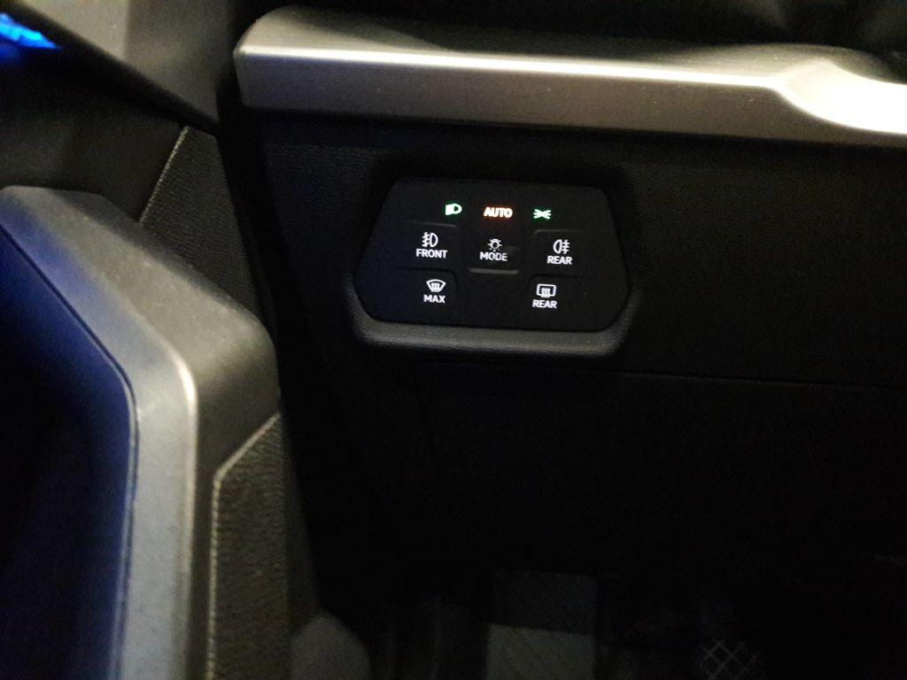 SEAT León 1.5 TSI S&S FR 25 Aniversario 85 kW (116 CV) - 18