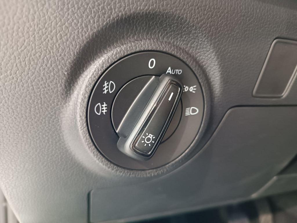 SEAT Ibiza 1.0 TSI Special Edition 85 kW (115 CV) - 9