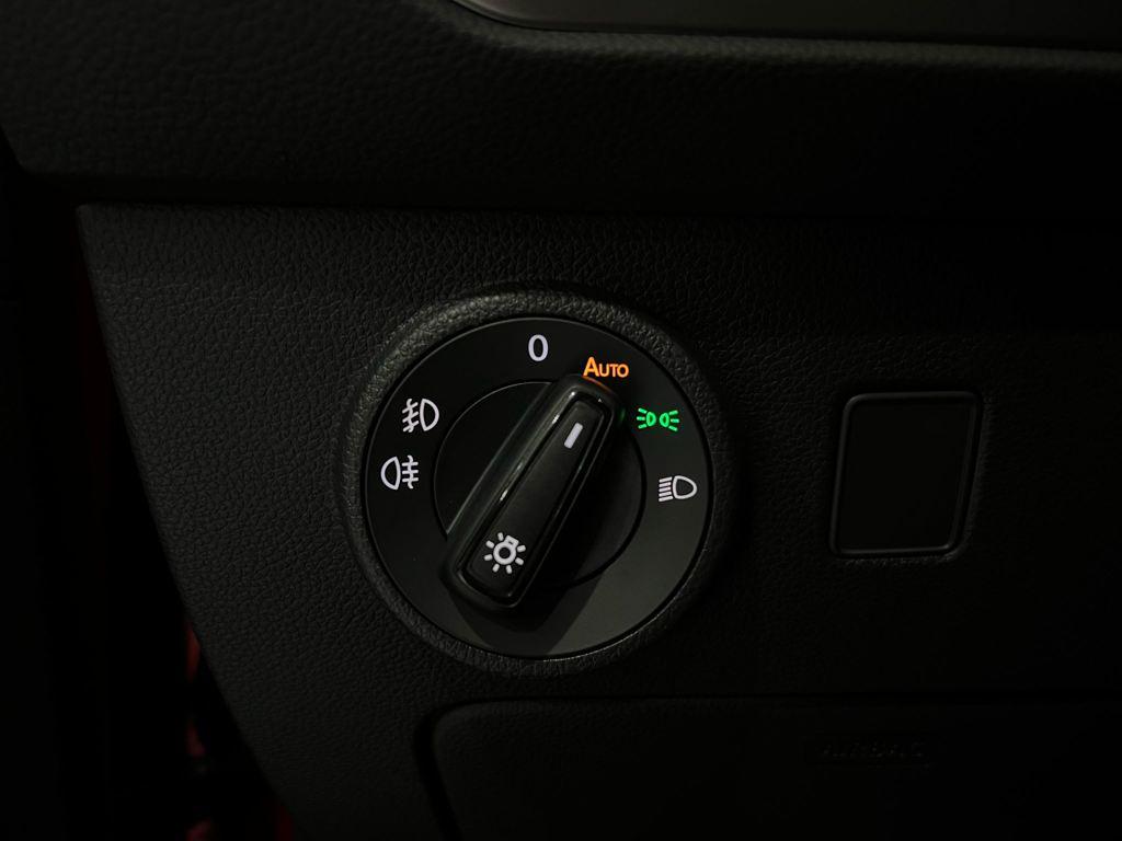 SEAT Ateca 2.0 TDI S&S X-Perience XM DSG 110 kW (150 CV) - 17