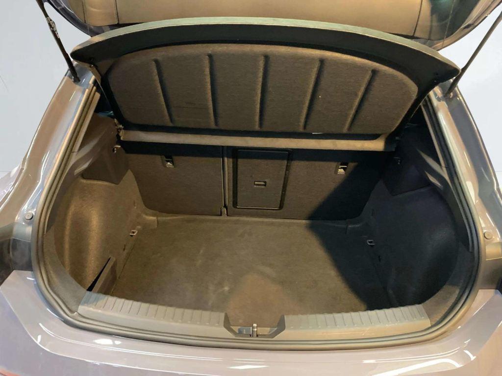 CUPRA León 2.0 TSI DSG 221 kW (300 CV) - 6