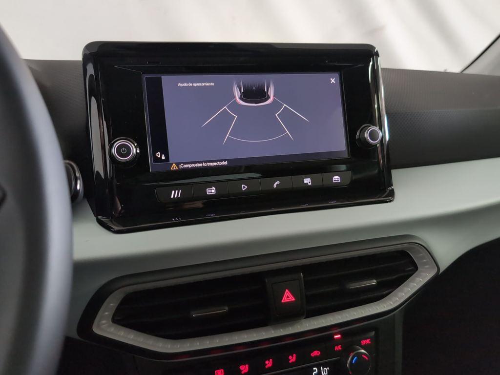 SEAT Arona 1.0 TSI Style XM 70 kW (95 CV) - 11