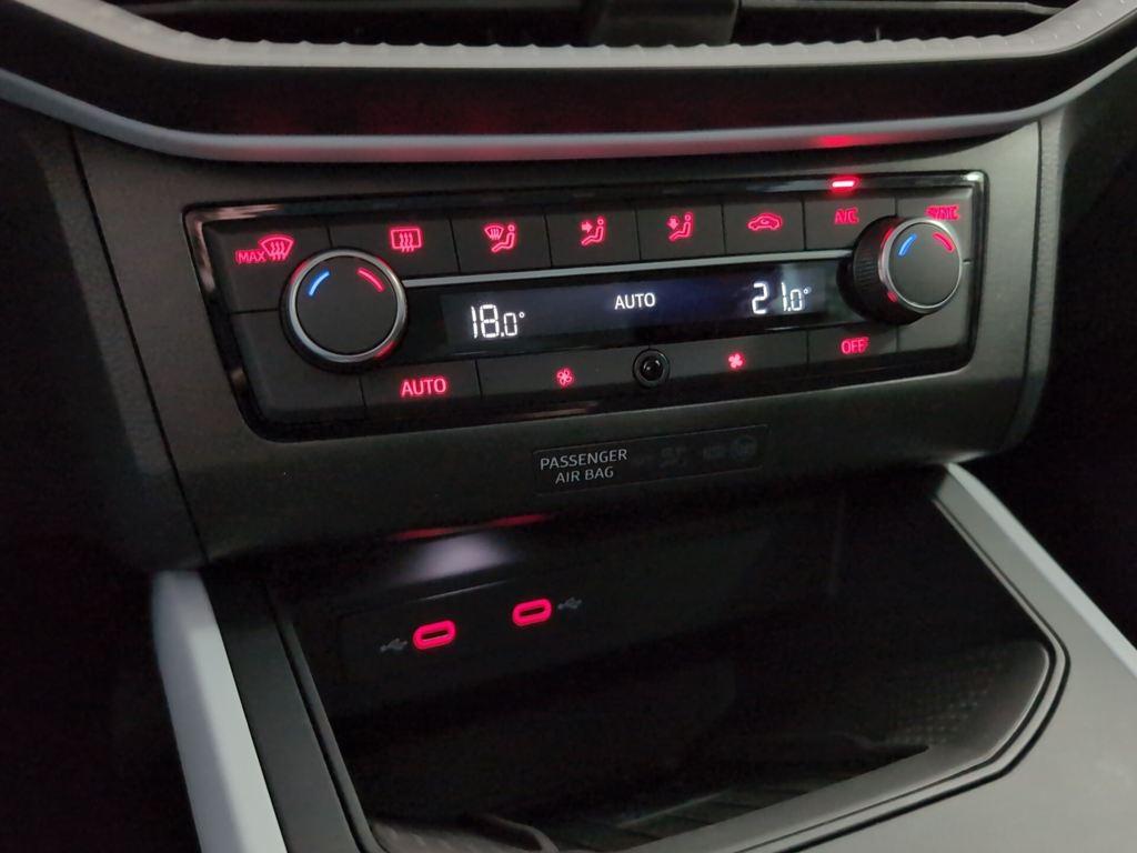 SEAT Arona 1.0 TSI Style XM 70 kW (95 CV) - 15