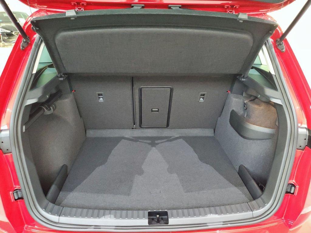 Skoda Karoq 2.0 TDI Selection DSG 110 kW (150 CV) - 6