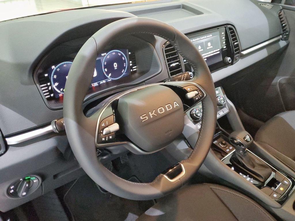 Skoda Karoq 2.0 TDI Selection DSG 110 kW (150 CV) - 8