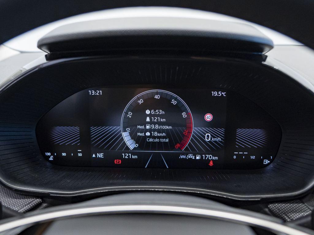 Skoda Fabia 1.0 TSI Selection 70 kW (95 CV) - 9