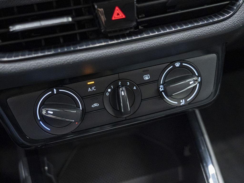 Skoda Fabia 1.0 TSI Selection 70 kW (95 CV) - 11