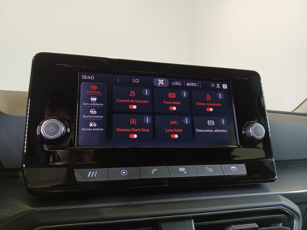 SEAT León 1.0 TSI S&S Style XS 81 kW (110 CV) - 13