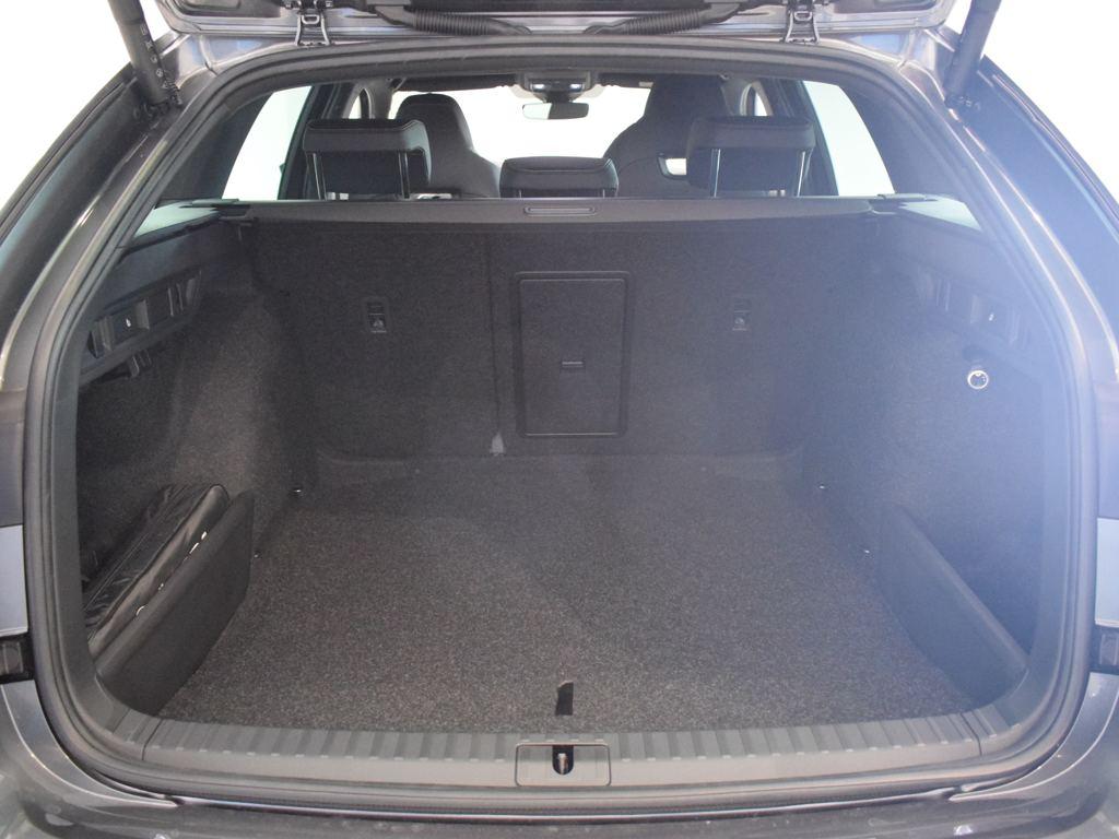 Skoda Octavia Combi 1.5 TSI m-HEV Sportline DSG 110 kW (150 CV) - 6