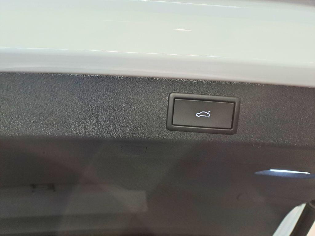 Skoda Kodiaq 1.5 TSI m-HEV Design DSG 110 kW (150 CV) - 9