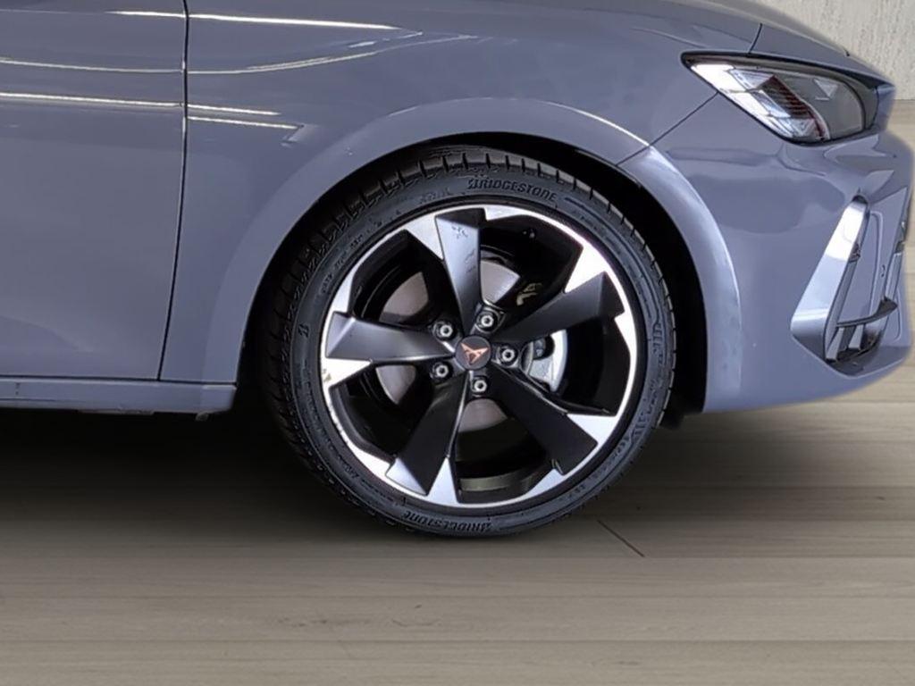 CUPRA Leon Sportstourer 1.5 eTSI DSG 110 kW (150 CV) - 7