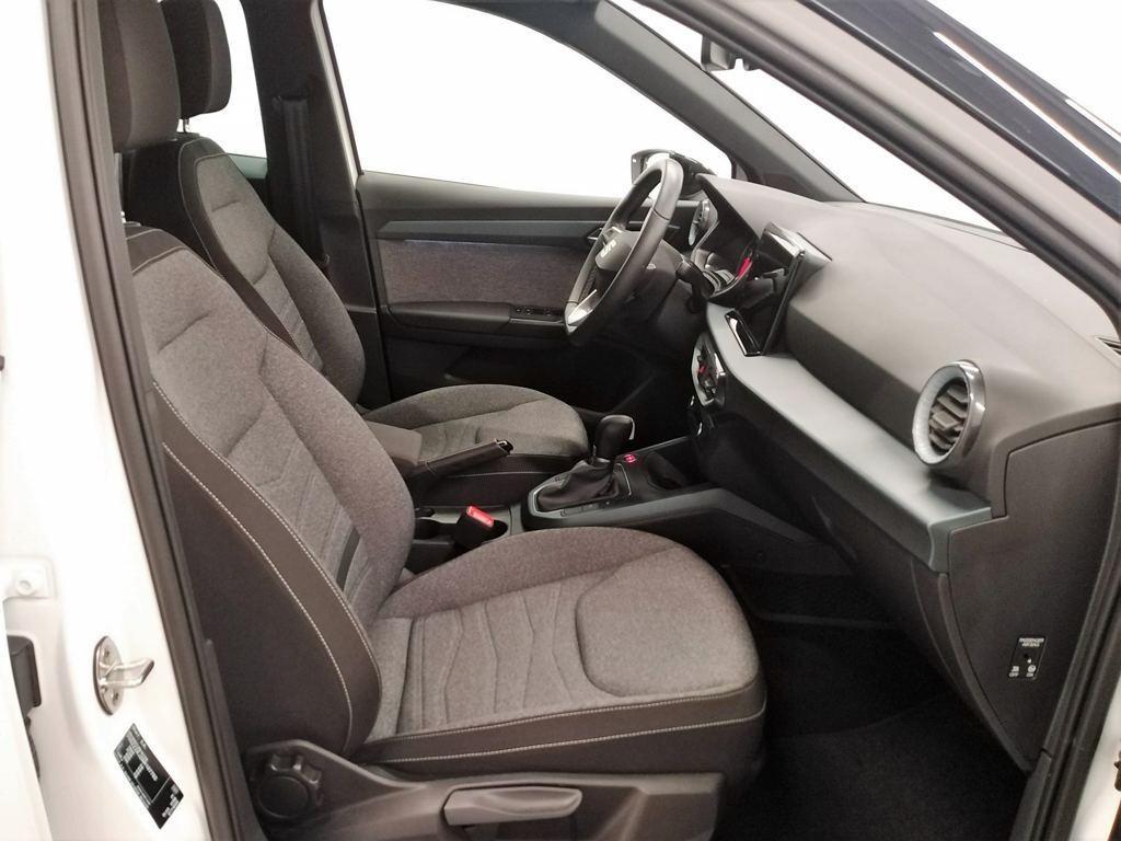 SEAT Arona 1.0 TSI S&S Xperience XM DSG 85 kW (115 CV) - 4