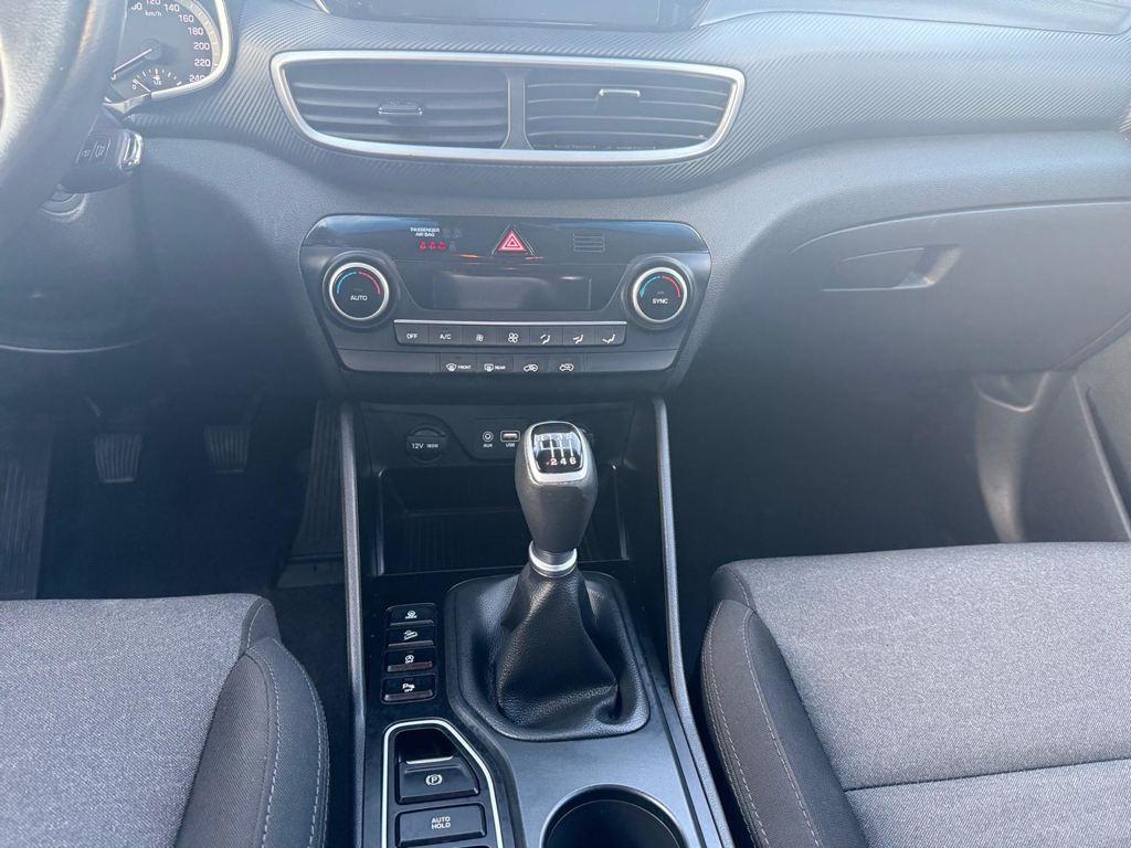 Hyundai Tucson 1.6 CRDI 48V SLE 4x2 85 kW (116 CV) - 9