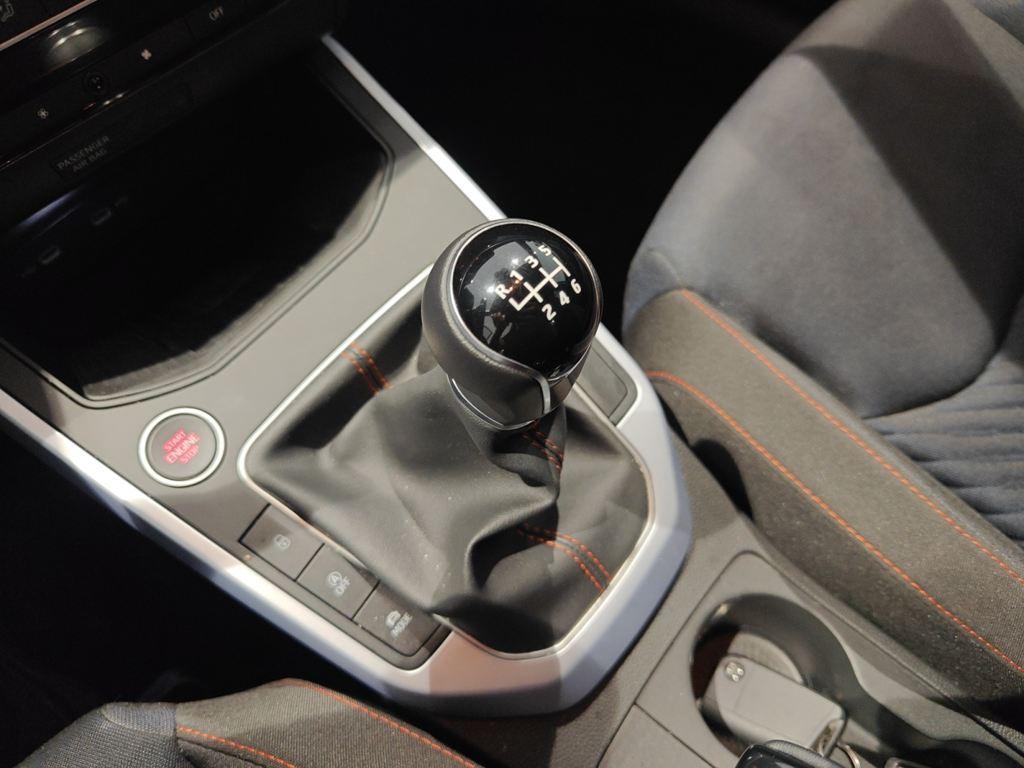 SEAT Arona 1.0 TSI FR Special Edition 85 kW (115 CV) - 10