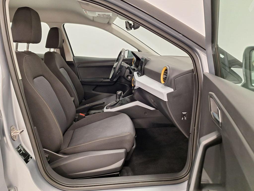 SEAT Arona 1.0 TSI Style XM DSG 85 kW (115 CV) - 4