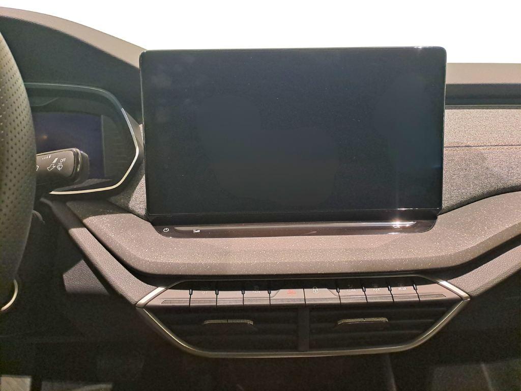 Skoda Octavia 1.5 TSI m-HEV Design DSG 110 kW (150 CV) - 11