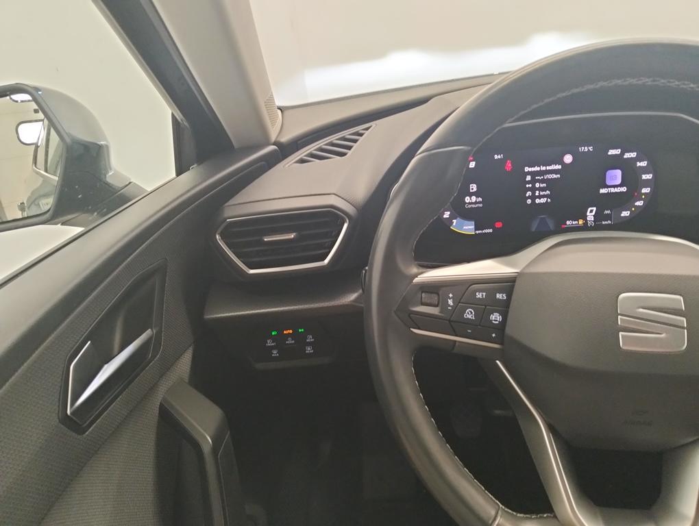 SEAT León 1.5 eTSI Style 25 Aniversario DSG 85 kW (116 CV) - 8