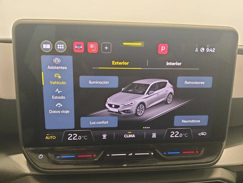 SEAT León 1.5 eTSI Style 25 Aniversario DSG 85 kW (116 CV) - 11