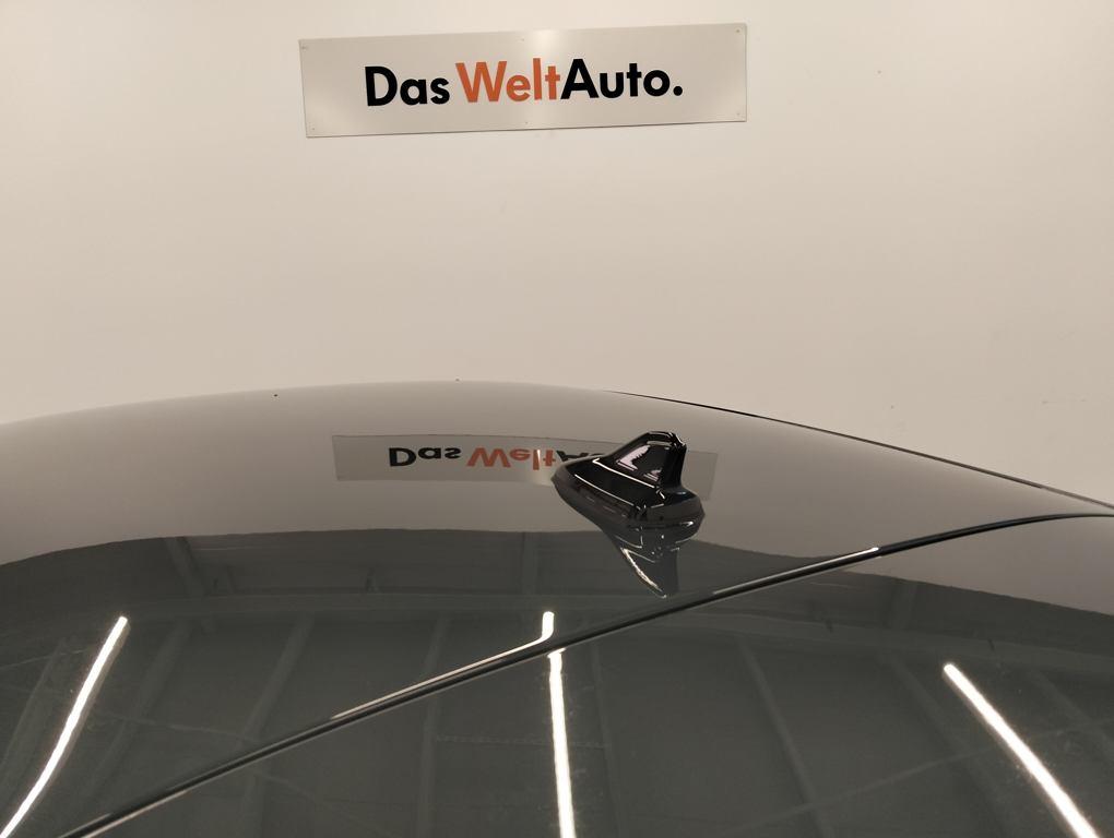 SEAT León 1.5 eTSI Style 25 Aniversario DSG 85 kW (116 CV) - 18