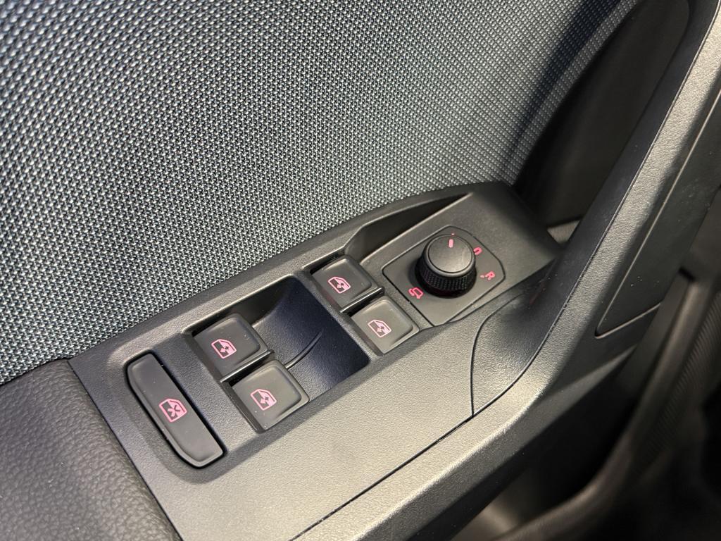 SEAT Ibiza 1.0 TSI Special Edition 85 kW (115 CV) - 17