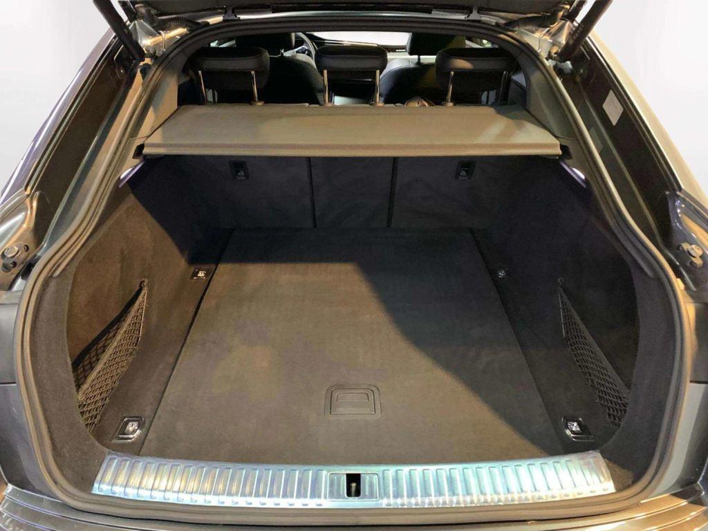 Audi e-tron Sportback Black line 55 quattro 300 kW (408 CV) - 6