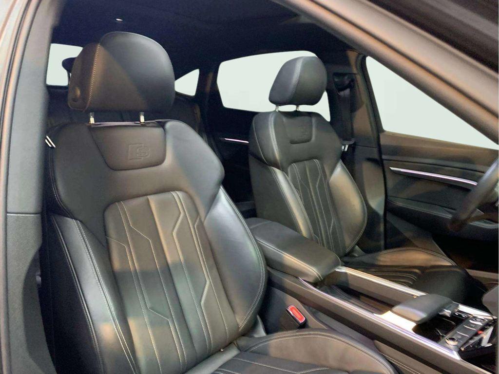 Audi e-tron Sportback Black line 55 quattro 300 kW (408 CV) - 13