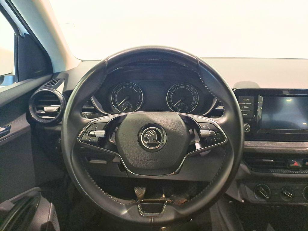 Skoda Fabia 1.0 TSI Active 70 kW (95 CV) - 10