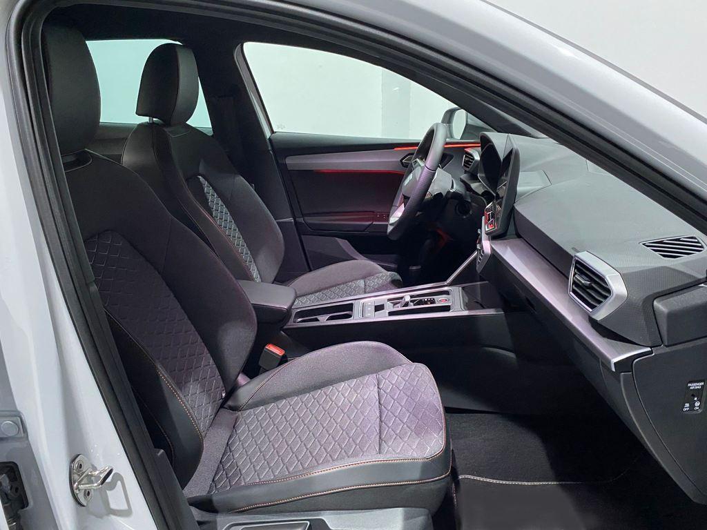 SEAT León 1.5 TSI e-Hybrid FR XM DSG 150 kW (204 CV) - 4