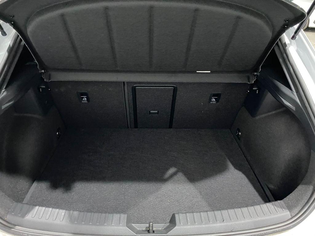 SEAT León 1.5 TSI e-Hybrid FR XM DSG 150 kW (204 CV) - 6