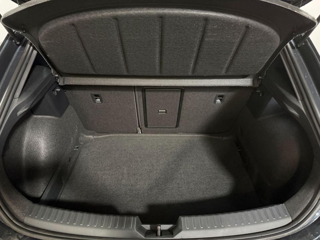SEAT León 1.5 TSI S&S FR Special Edition 85 kW (116 CV) - 6