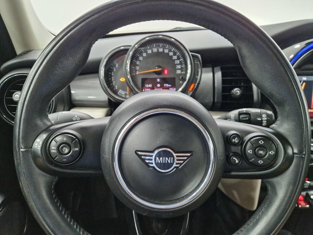 MINI MINI 5 Puertas Cooper 100 kW (136 CV) - 9