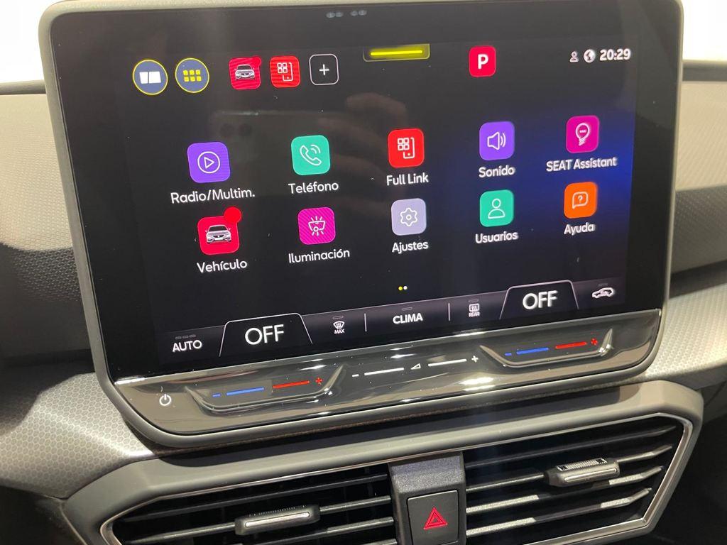 SEAT León 1.5 eTSI Style 25 Aniversario DSG 85 kW (116 CV) - 10