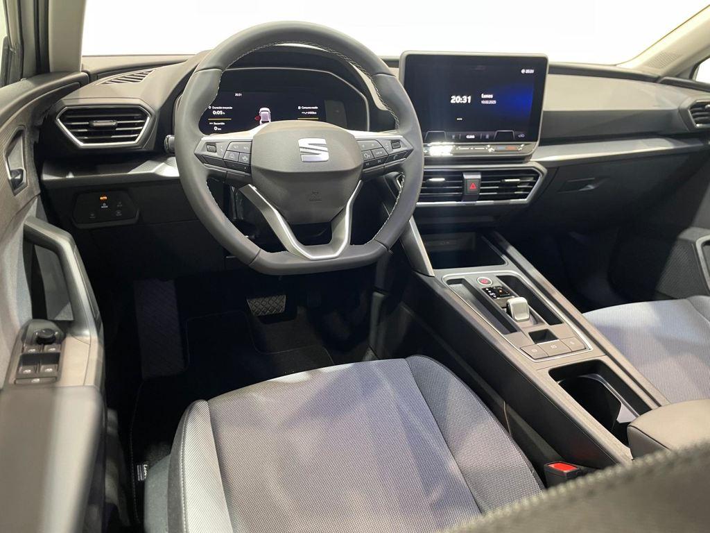 SEAT León 1.5 eTSI Style 25 Aniversario DSG 85 kW (116 CV) - 12