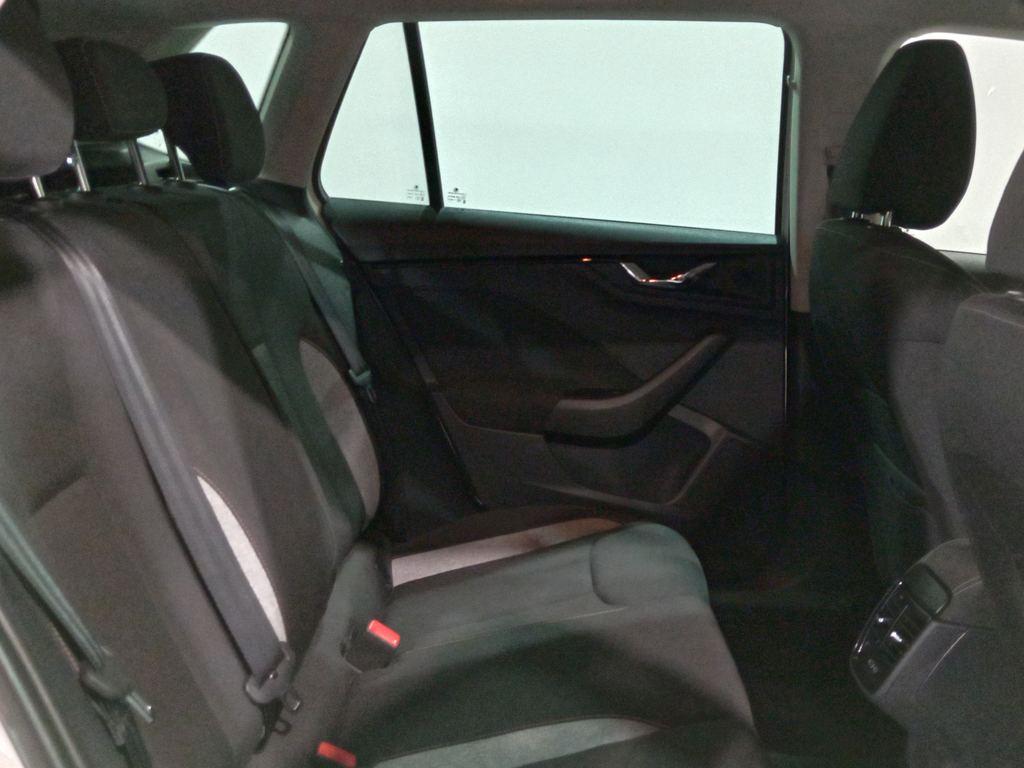 Skoda Kamiq 1.0 TSI Selection 85 kW (115 CV) - 5