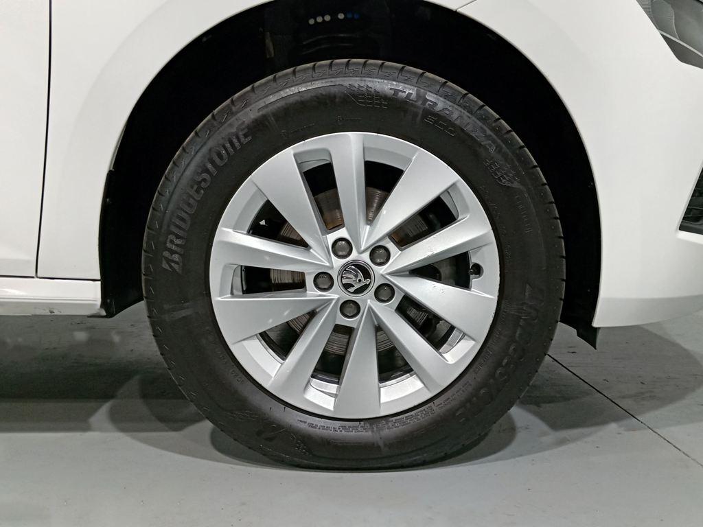 Skoda Kamiq 1.0 TSI Selection 85 kW (115 CV) - 7