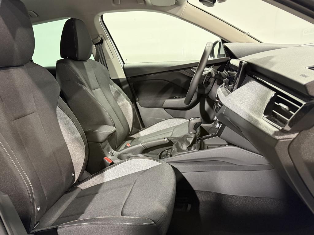 Skoda Kamiq 1.0 TSI Selection DSG 85 kW (115 CV) - 4