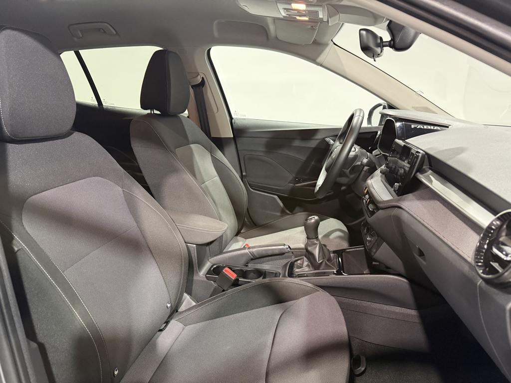 Skoda Fabia 1.0 TSI Selection 70 kW (95 CV) - 4