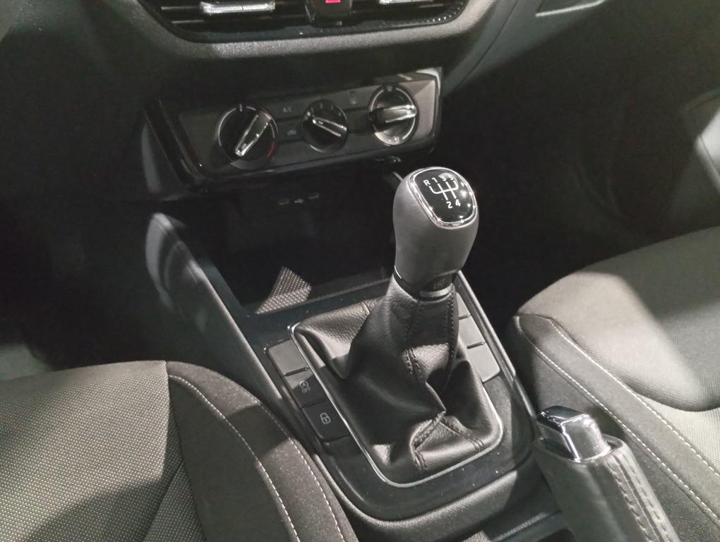 Skoda Fabia 1.0 TSI Selection 70 kW (95 CV) - 9