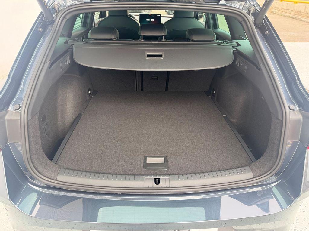 CUPRA Leon Sportstourer 1.5 eTSI DSG 110 kW (150 CV) - 6