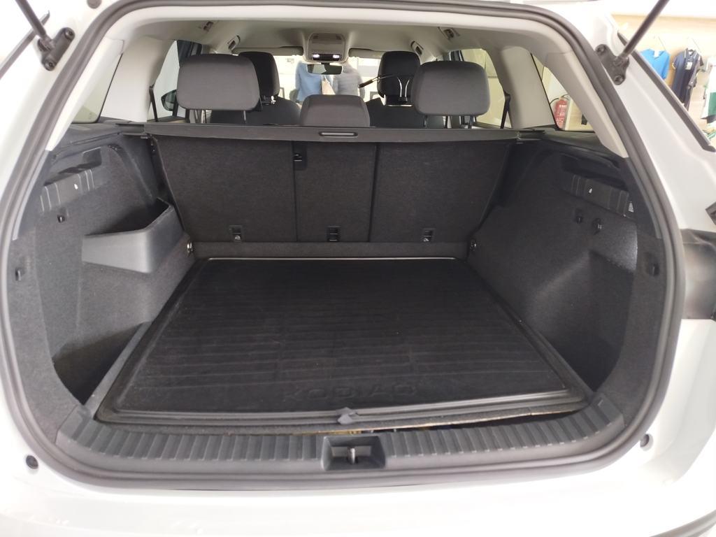 Skoda Kodiaq 2.0 TDI Selection DSG 110 kW (150 CV) - 6