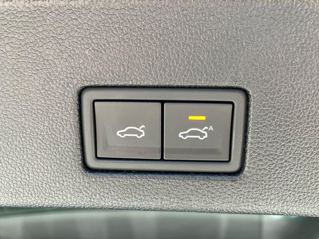 Volkswagen Touareg Elegance 3.0 V6 TSI eHybrid 4Motion 280 kW (381 CV) tiptronic - 17