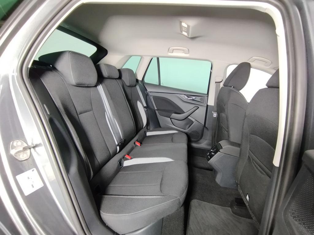 Skoda Kamiq 1.0 TSI Selection 85 kW (115 CV) - 5