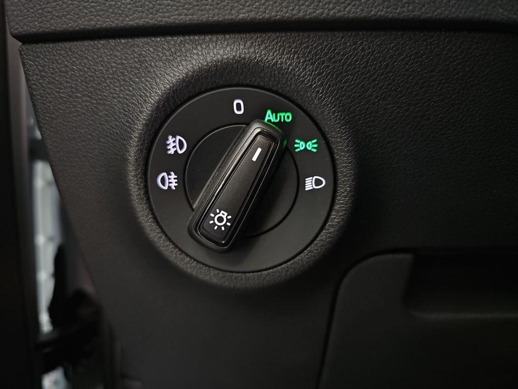 Skoda Karoq 1.5 TSI ACT Selection 110 kW (150 CV) - 17