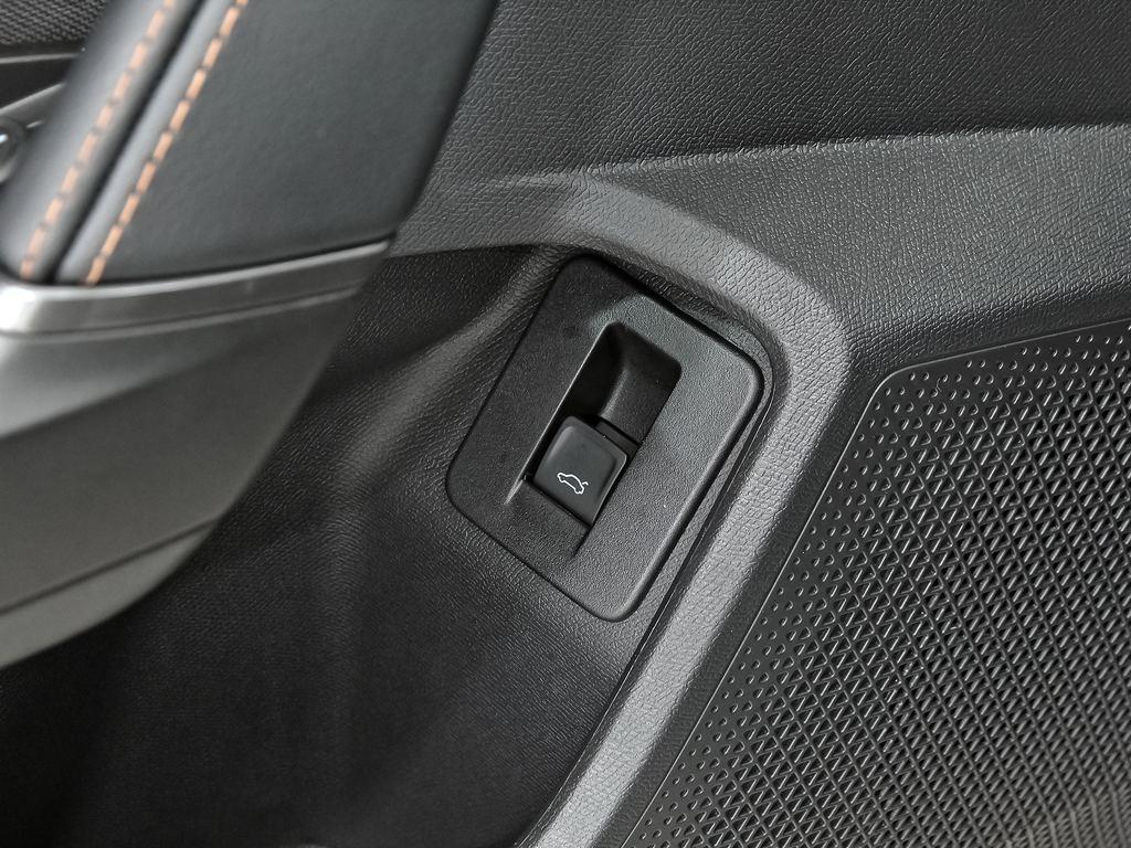 CUPRA Leon Sportstourer 1.5 eTSI DSG 110 kW (150 CV) - 10