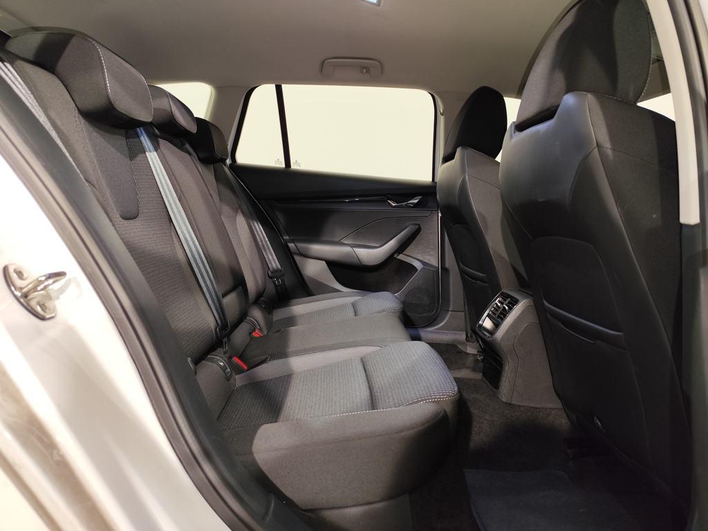 Skoda Octavia Combi 1.5 TSI MHEV Ambition DSG 110 kW (150 CV) - 5