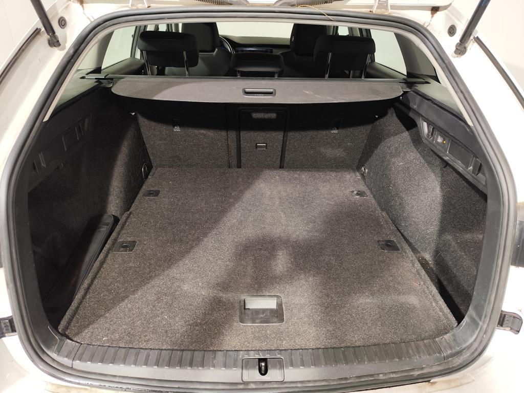 Skoda Octavia Combi 1.5 TSI MHEV Ambition DSG 110 kW (150 CV) - 6