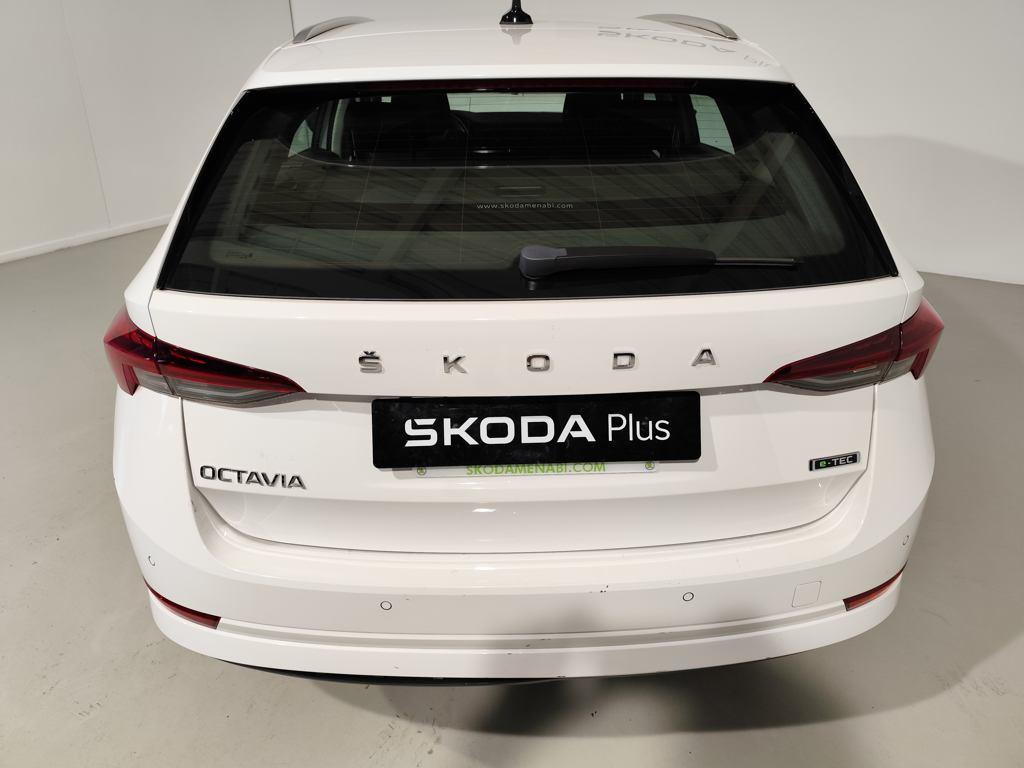 Skoda Octavia Combi 1.5 TSI MHEV Ambition DSG 110 kW (150 CV) - 13